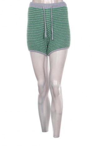 Női rövidnadrág Unbranded, Méret M, Szín Sokszínű, Ár 2 799 Ft