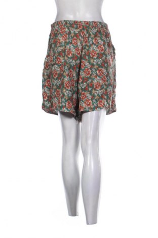 Női rövidnadrág Unbranded, Méret M, Szín Sokszínű, Ár 4 042 Ft