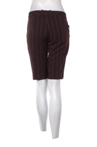 Damen Shorts United Colors Of Benetton, Größe M, Farbe Mehrfarbig, Preis € 39,00