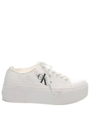 Дамски обувки Calvin Klein Jeans, Размер 40, Цвят Бял, Цена 50,61 €
