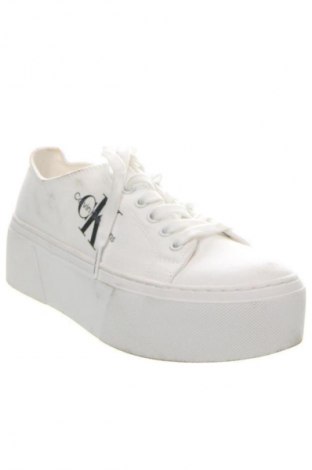 Дамски обувки Calvin Klein Jeans, Размер 40, Цвят Бял, Цена 50,61 €