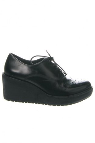 Obuwie damskie Clarks, Rozmiar 40, Kolor Czarny, Cena 314,99 zł
