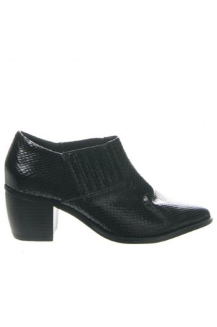 Dámské boty  Mohito, Velikost 37, Barva Černá, Cena  669,00 Kč
