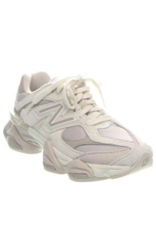 Dámské boty  New Balance, Velikost 35, Barva Vícebarevné, Cena  3 099,00 Kč