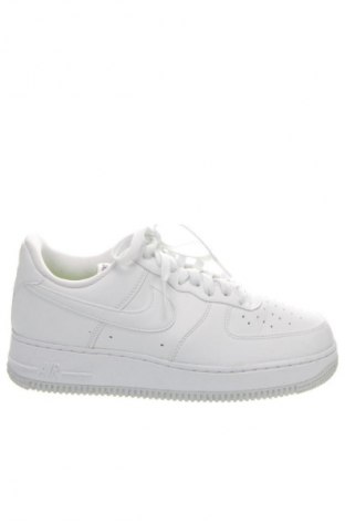 Дамски обувки Nike, Размер 40, Цвят Бял, Цена 66,46 €