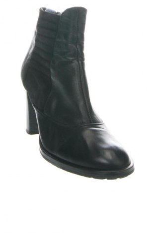 Dámské boty  Unbranded, Velikost 39, Barva Černá, Cena  999,00 Kč