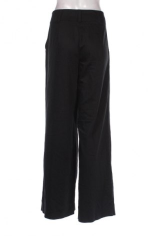 Női nadrág Apart, Méret S, Szín Fekete, Ár 13 099 Ft