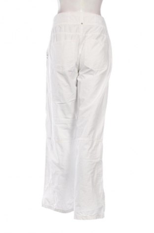 Damenhose Bershka, Größe L, Farbe Weiß, Preis € 15,00