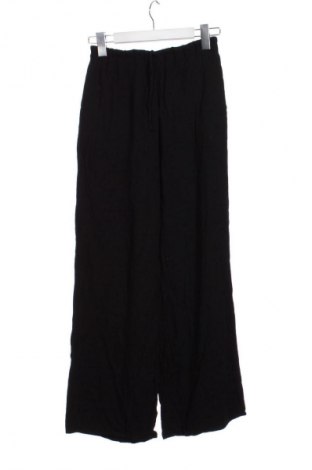 Dámske nohavice Bershka, Veľkosť XXS, Farba Čierna, Cena  15,00 €