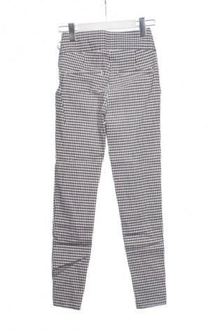 Dámské kalhoty  Bershka, Velikost XXS, Barva Vícebarevné, Cena  425,00 Kč