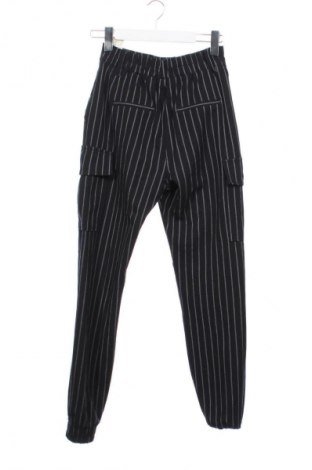 Damenhose Bershka, Größe XS, Farbe Mehrfarbig, Preis € 14,77