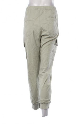 Γυναικείο παντελόνι C&A, Μέγεθος 3XL, Χρώμα Πράσινο, Τιμή 15,00 €