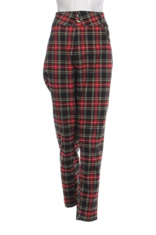 Damenhose City Chic, Größe 3XL, Farbe Mehrfarbig, Preis 10,99 €