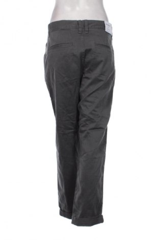 Дамски панталон Cotton On, Размер XL, Цвят Сив, Цена 9,71 €