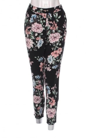 Női nadrág F&F, Méret S, Szín Sokszínű, Ár 6 128 Ft