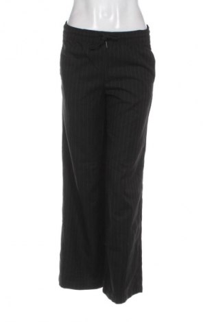 Dámské kalhoty  H&M Divided, Velikost S, Barva Vícebarevné, Cena  159,00 Kč