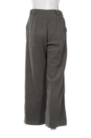 Damenhose Hybrid, Größe L, Farbe Grün, Preis € 21,00