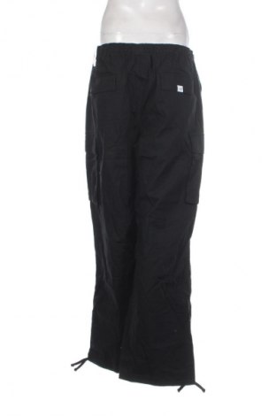 Γυναικείο παντελόνι Nike, Μέγεθος M, Χρώμα Μαύρο, Τιμή 75,99 €