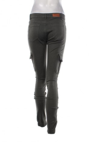 Damenhose ONLY, Größe M, Farbe Grün, Preis € 14,00
