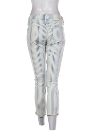 Дамски панталон Pepe Jeans, Размер L, Цвят Многоцветен, Цена 31,65 €