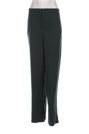Damenhose Pink Woman, Größe M, Farbe Grün, Preis € 15,01