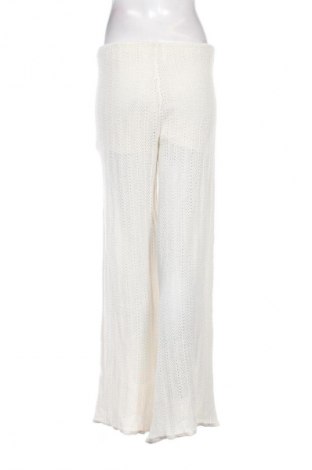 Damenhose Pull&Bear, Größe L, Farbe Ecru, Preis € 12,99