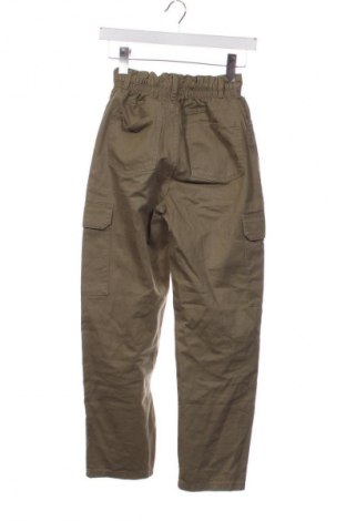 Дамски панталон Sinsay, Размер XXS, Цвят Зелен, Цена 14,74 €