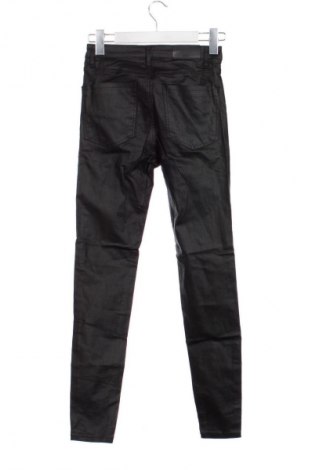 Dámské kalhoty  Stradivarius, Velikost XS, Barva Černá, Cena  425,00 Kč