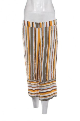 Damenhose Taifun, Größe M, Farbe Mehrfarbig, Preis 28,99 €