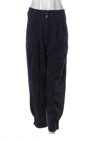 Damenhose Trendyol, Größe M, Farbe Mehrfarbig, Preis € 47,57