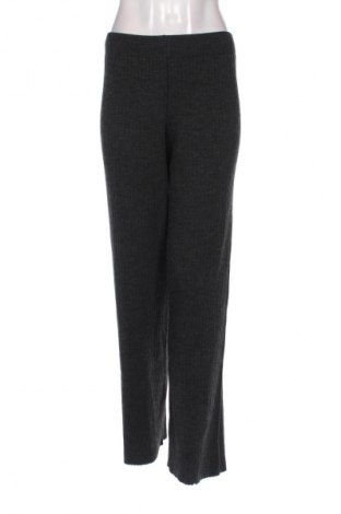 Damenhose Unbranded, Größe L, Farbe Grau, Preis € 18,00