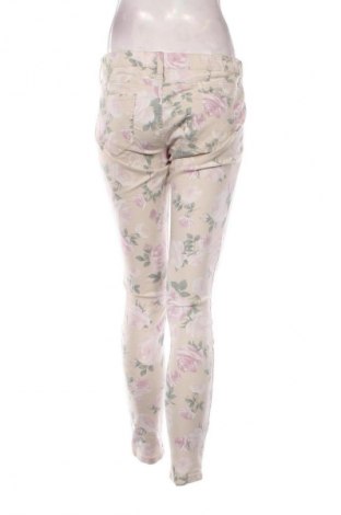 Damenhose United Colors Of Benetton, Größe M, Farbe Mehrfarbig, Preis € 16,82