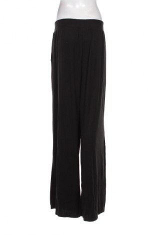 Damenhose Urban Classics, Größe 3XL, Farbe Schwarz, Preis € 51,99