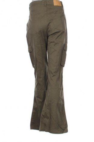 Дамски панталон Zara, Размер XL, Цвят Зелен, Цена 12,78 €