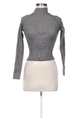 Damenpullover Bershka, Größe M, Farbe Mehrfarbig, Preis 15,00 €