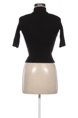 Dámský svetr Bershka, Velikost XS, Barva Černá, Cena  419,00 Kč