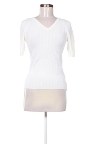 Női pulóver Cecilia Classics, Méret M, Szín Fehér, Ár 6 199 Ft