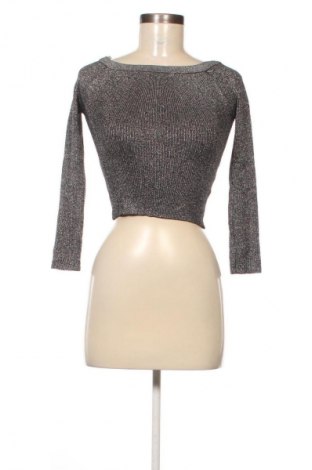 Női pulóver Miss Valley, Méret S, Szín Ezüstös, Ár 2 579 Ft