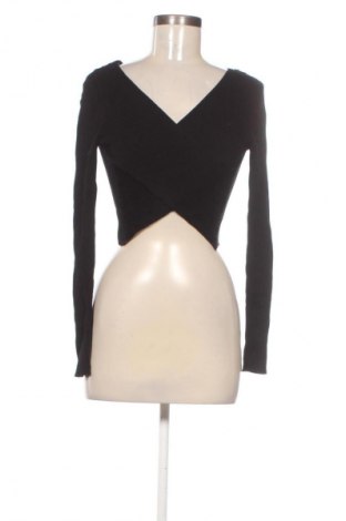 Дамски пуловер Pull&Bear, Размер M, Цвят Черен, Цена 6,13 €