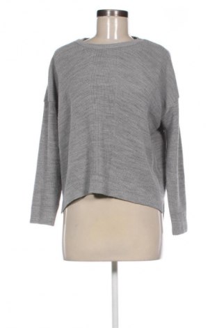 Damenpullover Stradivarius, Größe S, Farbe Grau, Preis 15,00 €