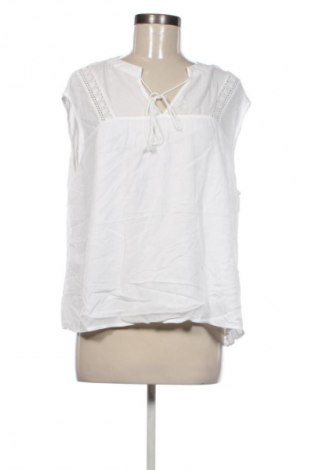 Női top Comma,, Méret XL, Szín Fehér, Ár 10 599 Ft