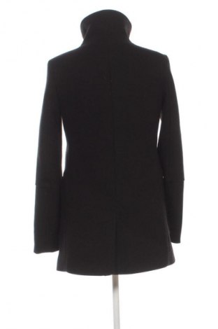 Dámský kabát  Bershka, Velikost S, Barva Černá, Cena  1 276,00 Kč