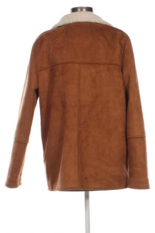 Дамско палто Stradivarius, Размер L, Цвят Кафяв, Цена 45,08 €