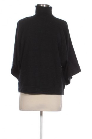 Dámský rolák Forever 21, Velikost M, Barva Černá, Cena  259,00 Kč