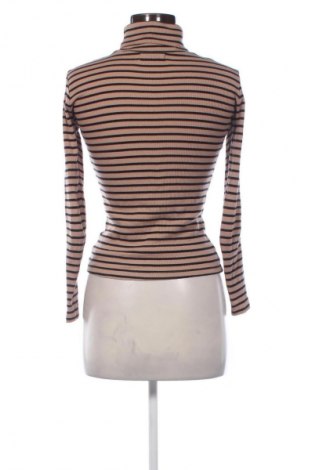 Дамско полo Sinsay, Размер XS, Цвят Многоцветен, Цена 9,70 €