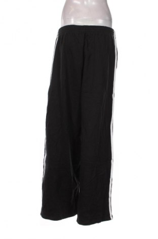 Γυναικείο αθλητικό παντελόνι Adidas Originals, Μέγεθος M, Χρώμα Μαύρο, Τιμή 56,99 €