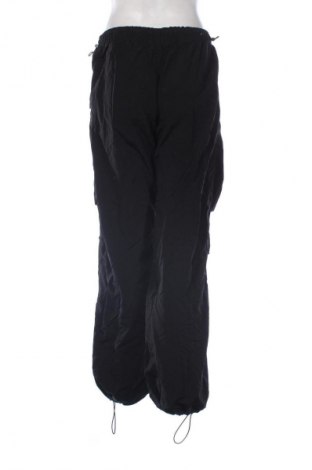 Női sport nadrág Bershka, Méret S, Szín Fekete, Ár 8 265 Ft