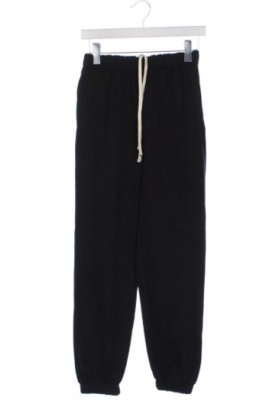 Γυναικείο αθλητικό παντελόνι Bershka, Μέγεθος XS, Χρώμα Μαύρο, Τιμή 14,83 €