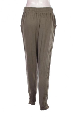 Damen Sporthose Crane, Größe M, Farbe Grün, Preis € 8,99