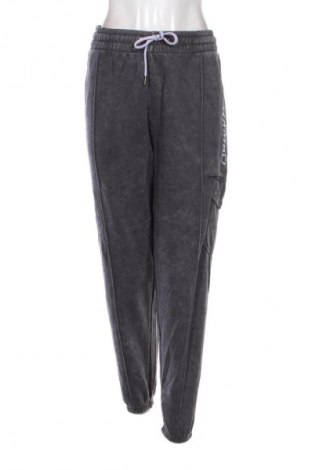 Дамско спортно долнище Mambo, Размер L, Цвят Сив, Цена 11,24 €